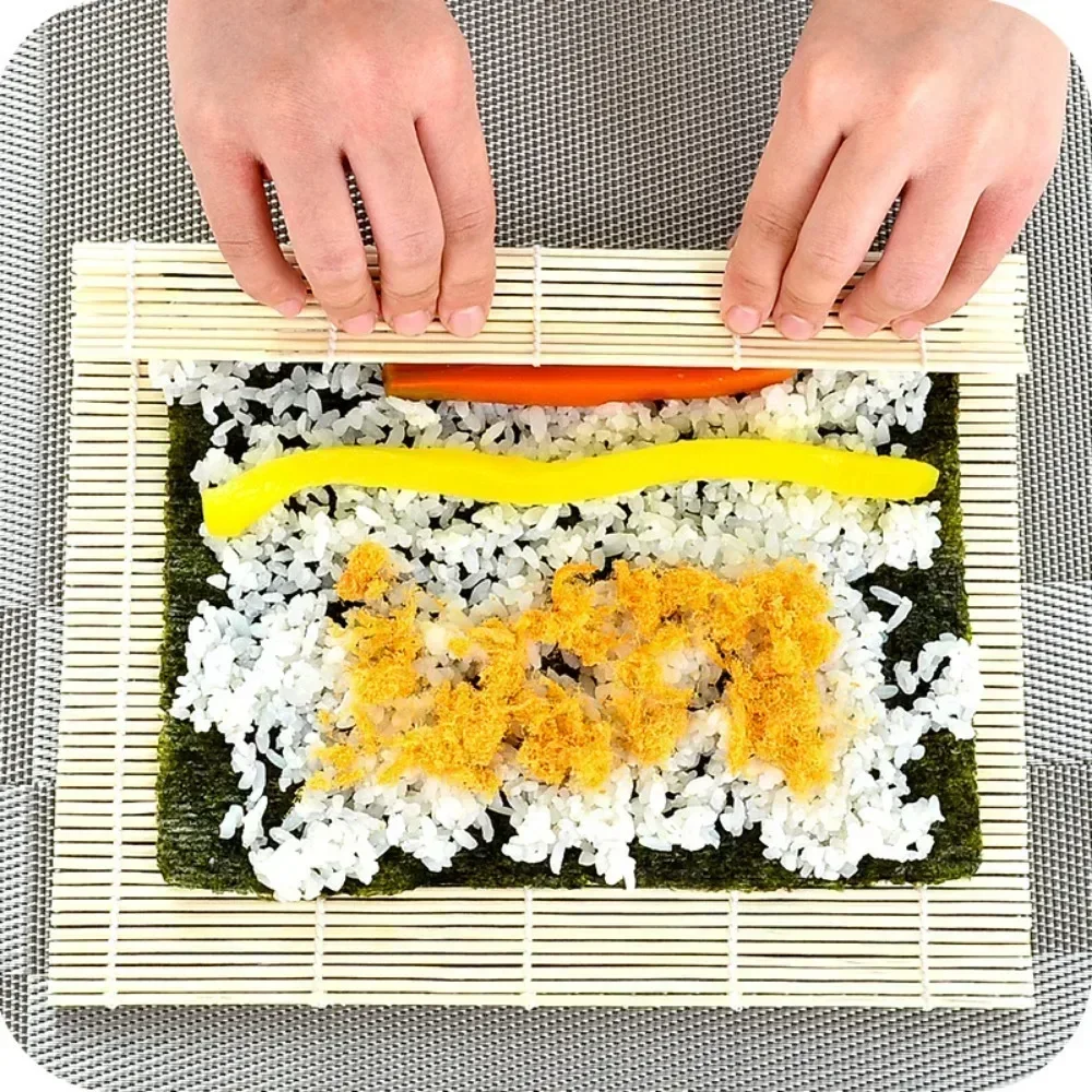 حصيرة سوشي منزلية الصنع من الخ - مراجعة Sushi Making Kit وسعره